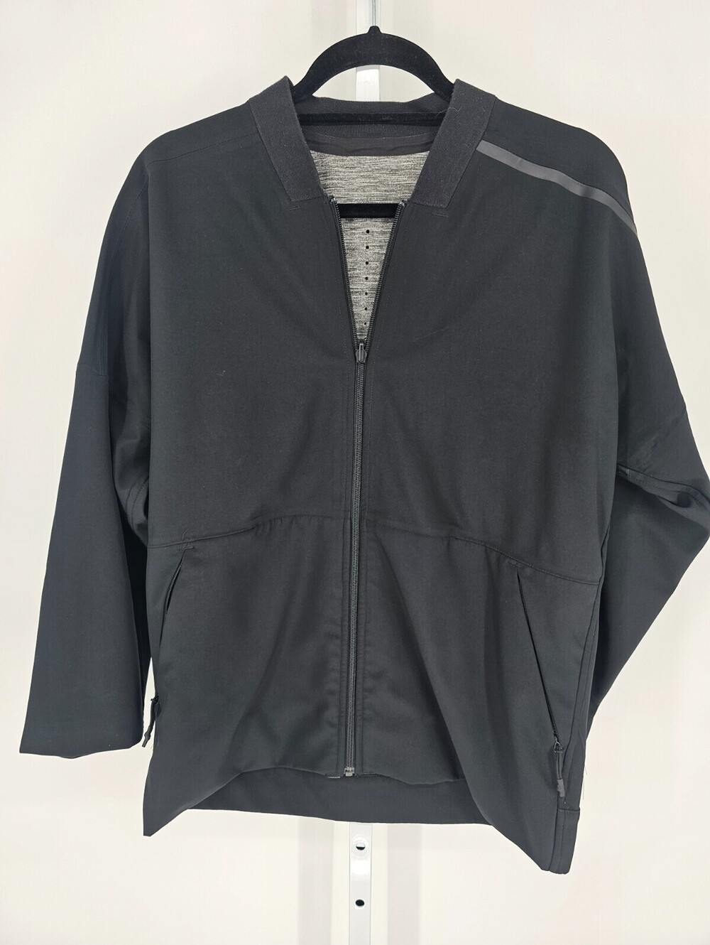 Adidas Z.N.E. Reversible Bomber Jacket Womens Sz L Athletic Black Gray